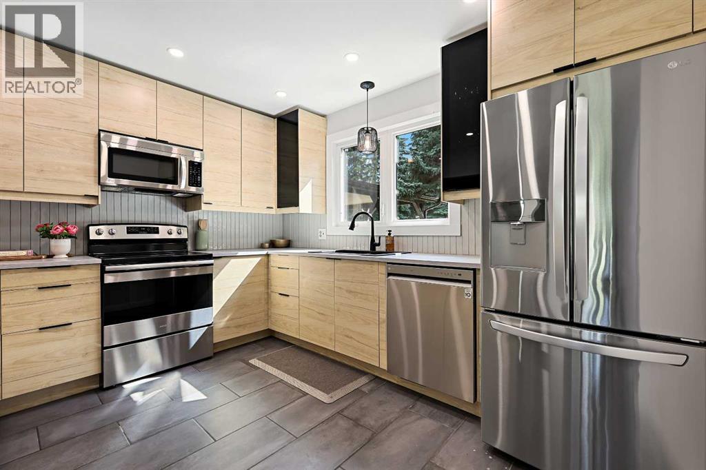 Single Family House for Sale in   Bonaventure Drive SE Willow Park Calgary 