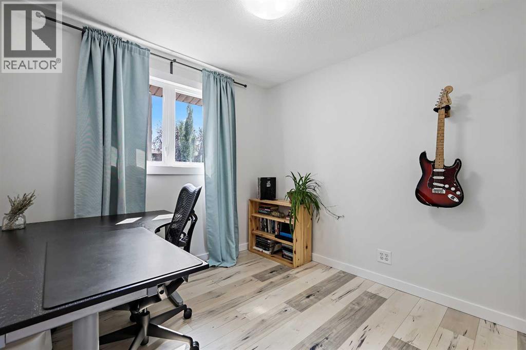 Single Family House for Sale in   Bonaventure Drive SE Willow Park Calgary 