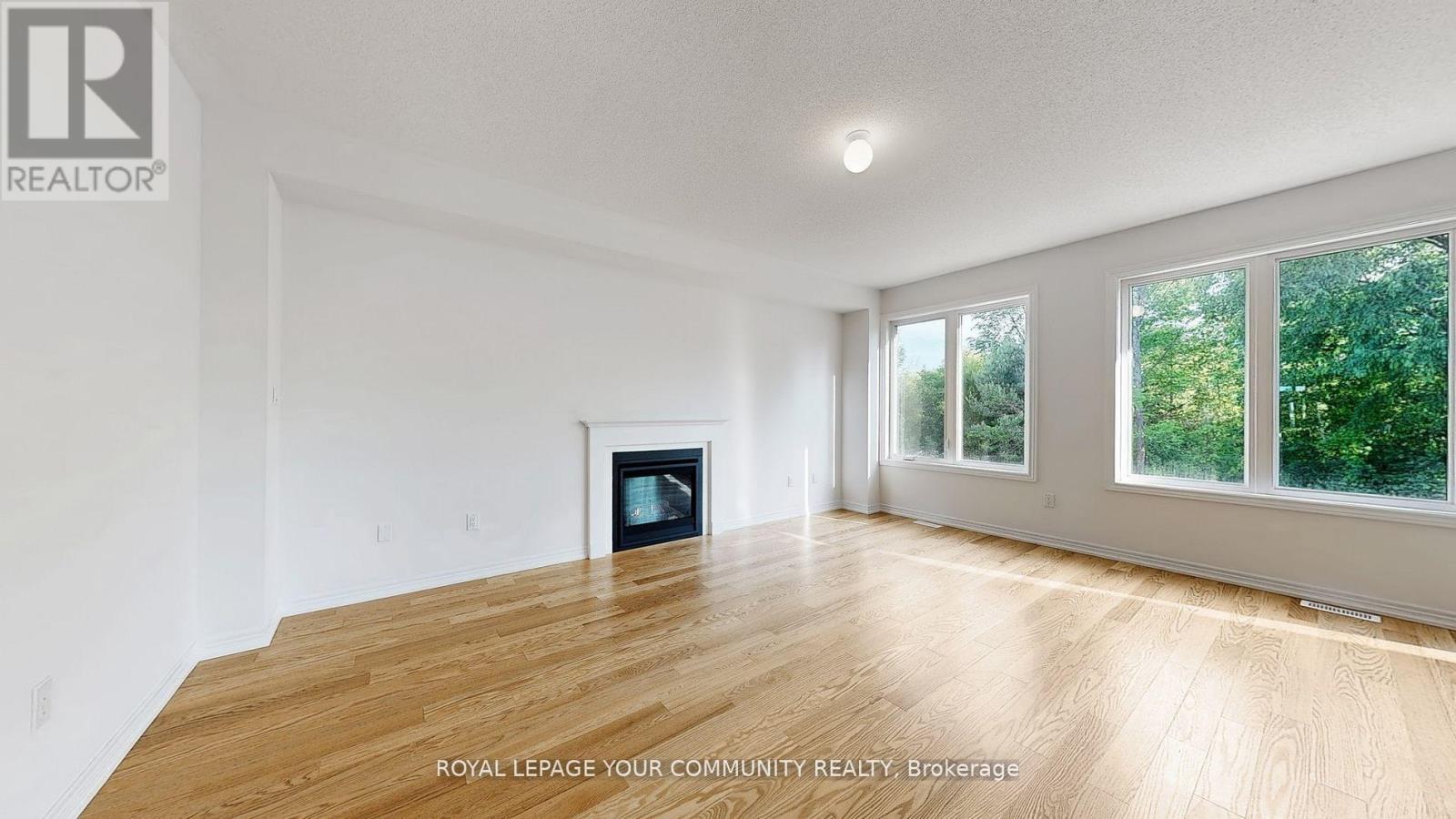 Photo 30 of 26 Baycroft Boulevard, Essa ON