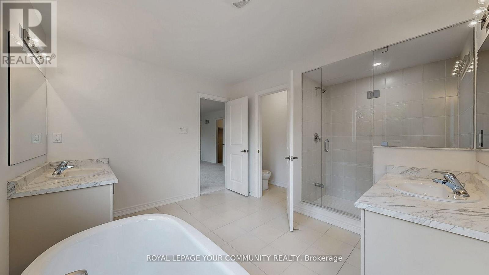Photo 40 of 26 Baycroft Boulevard, Essa ON