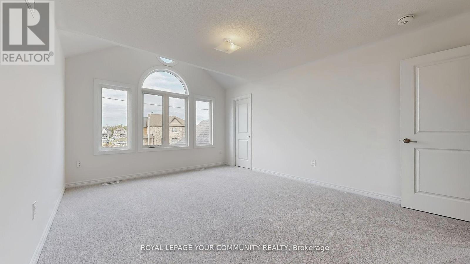Photo 41 of 26 Baycroft Boulevard, Essa ON