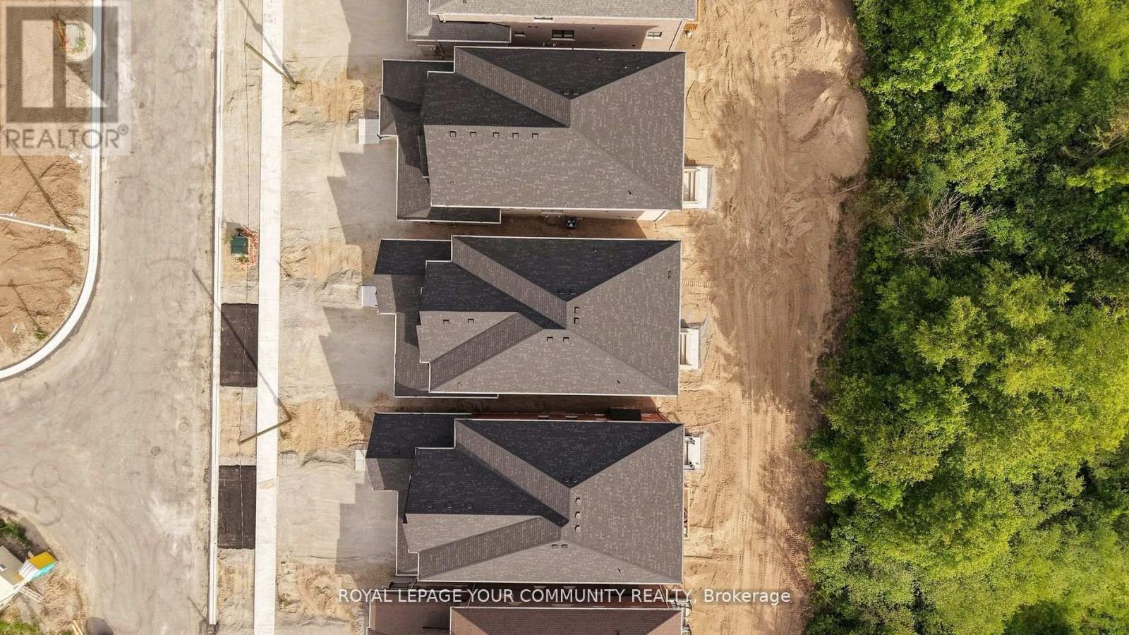 Photo 15 of 26 Baycroft Boulevard, Essa ON