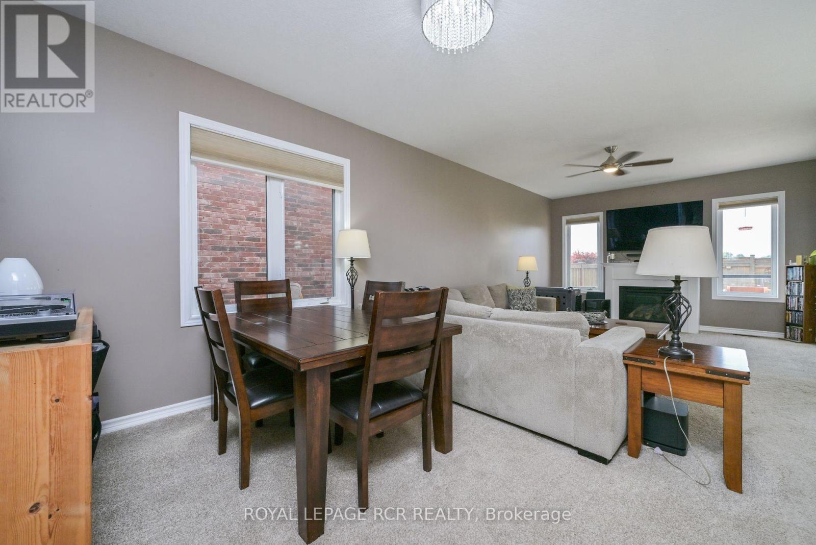 Photo 6 of 14 Holt Drive, New Tecumseth ON