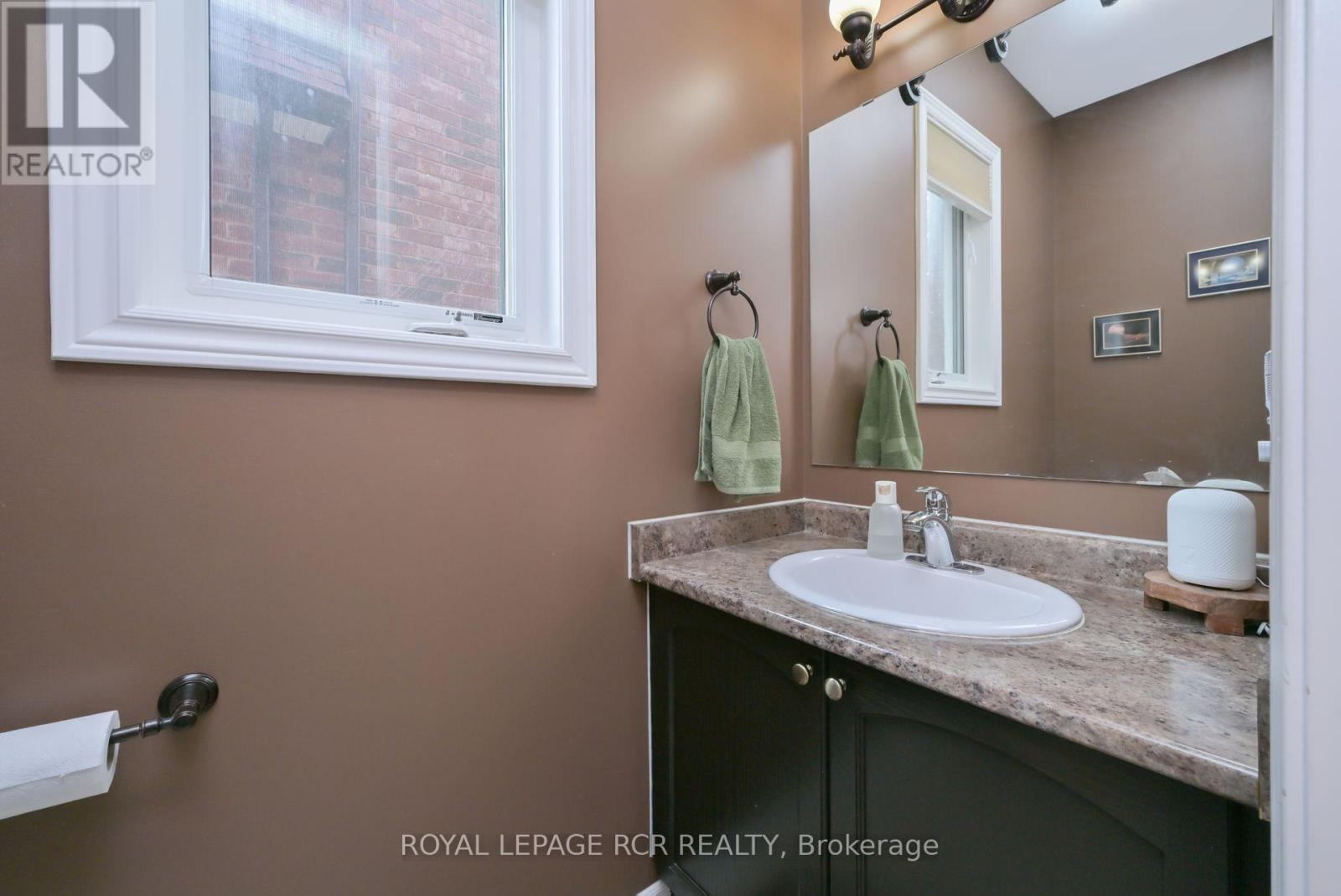 Photo 19 of 14 Holt Drive, New Tecumseth ON