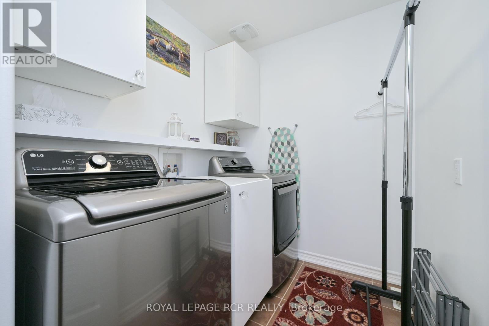 Photo 17 of 14 Holt Drive, New Tecumseth ON