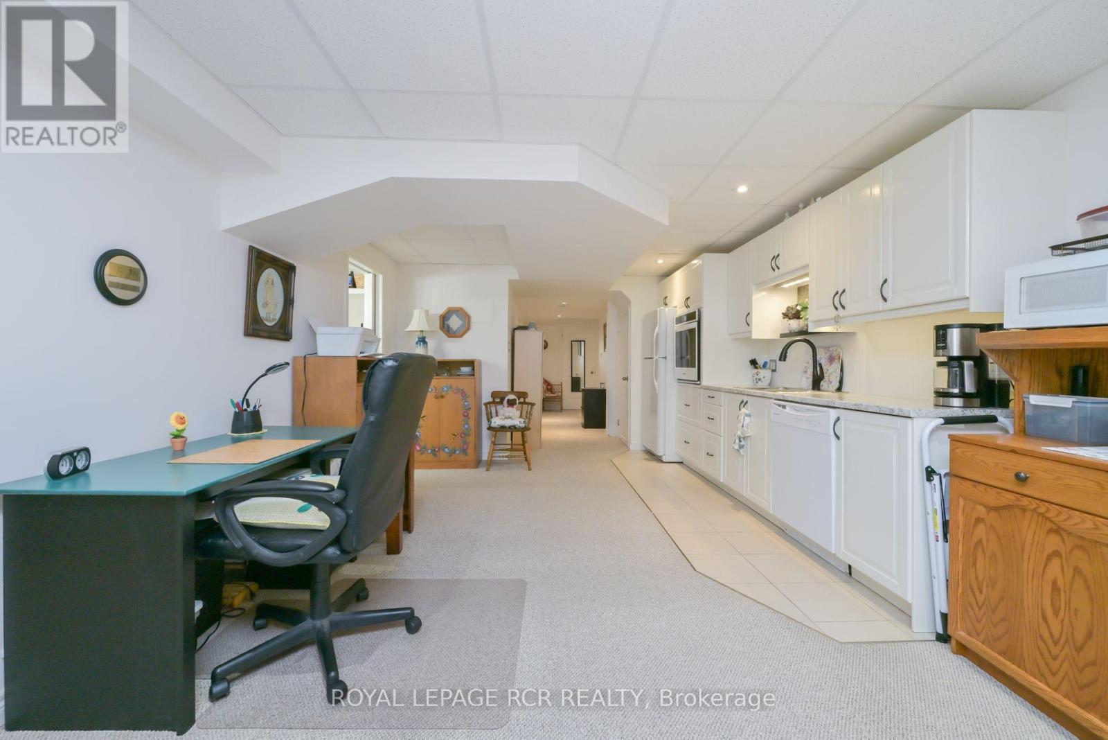 Photo 37 of 14 Holt Drive, New Tecumseth ON