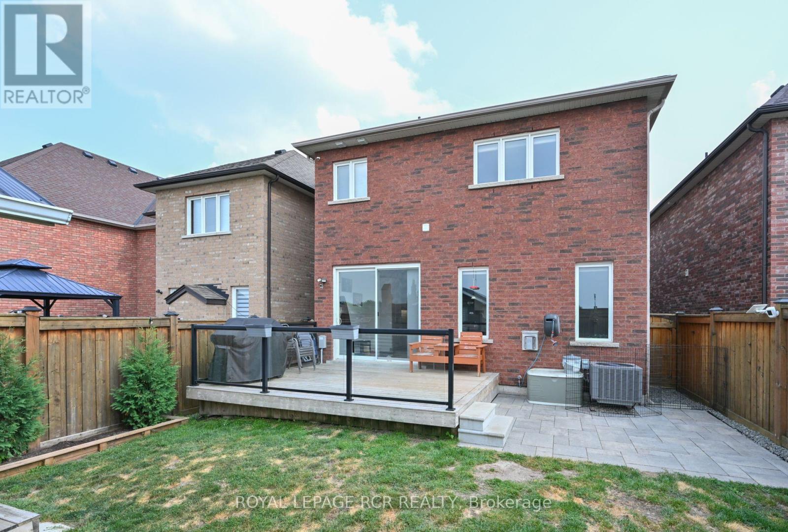 Photo 26 of 14 Holt Drive, New Tecumseth ON