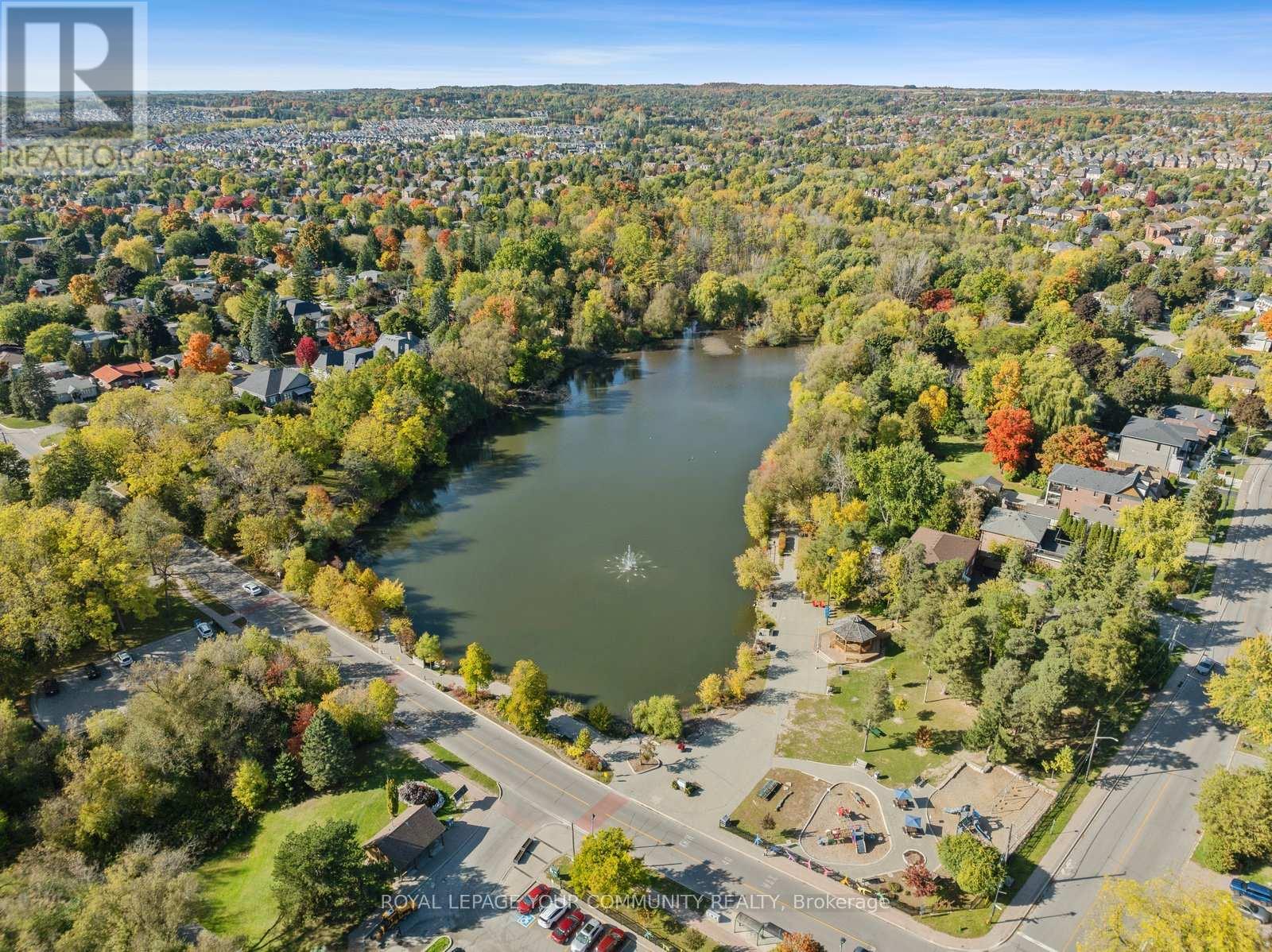 Photo 48 of 194 Carrington Drive, Richmond Hill ON