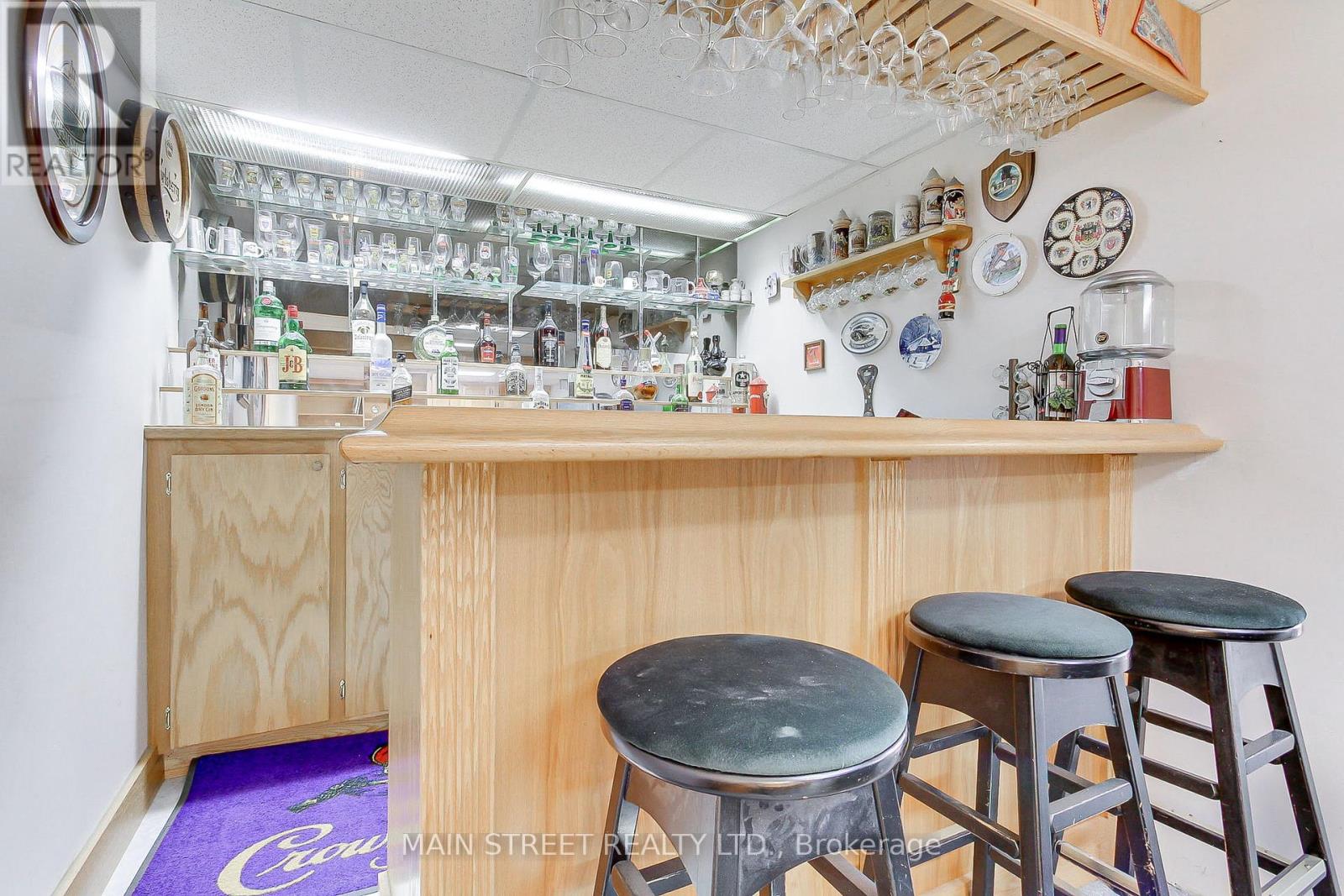 Photo 14 of 241 Andrew Street, Newmarket ON