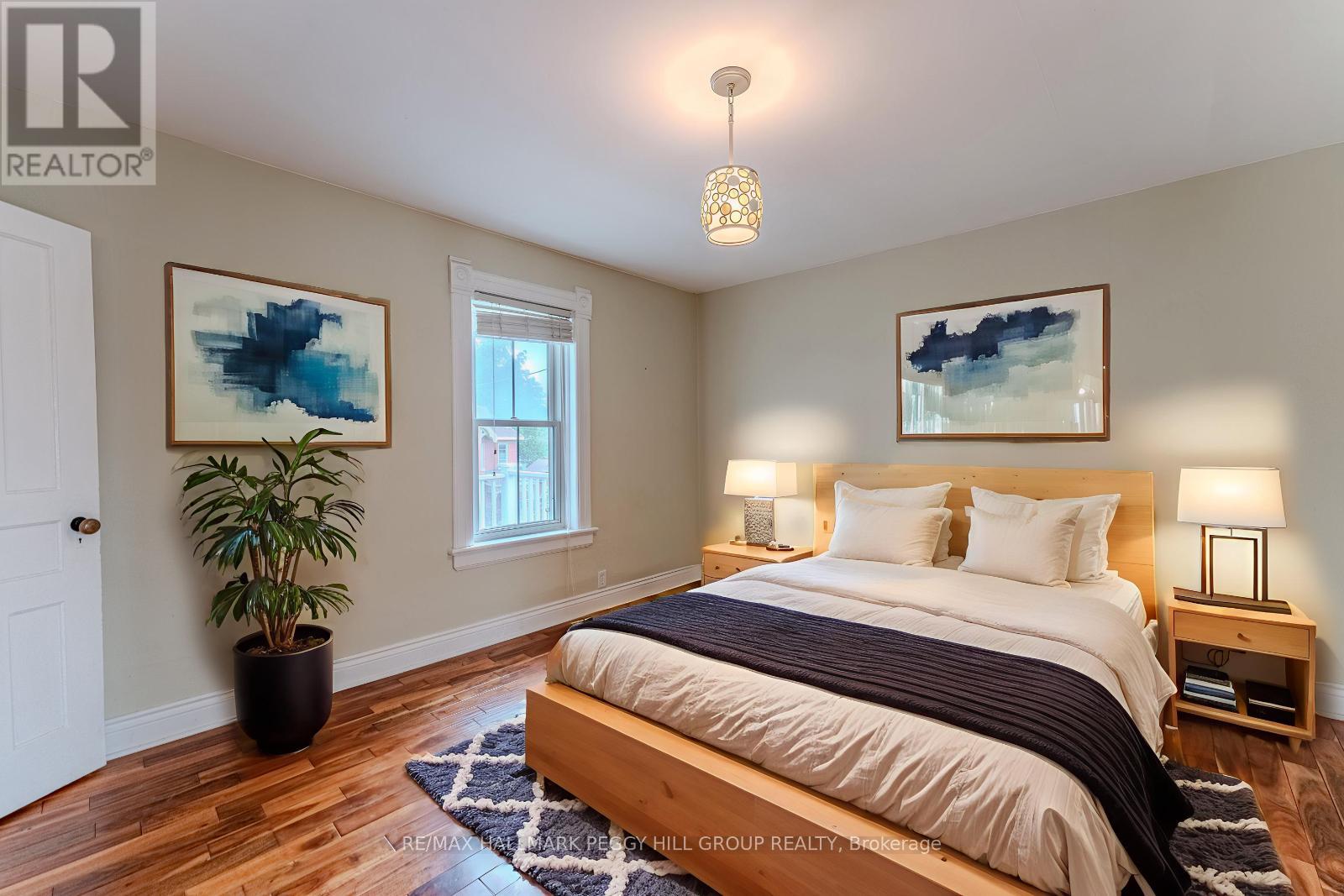Photo 14 of 14 Cumberland Street, Barrie ON