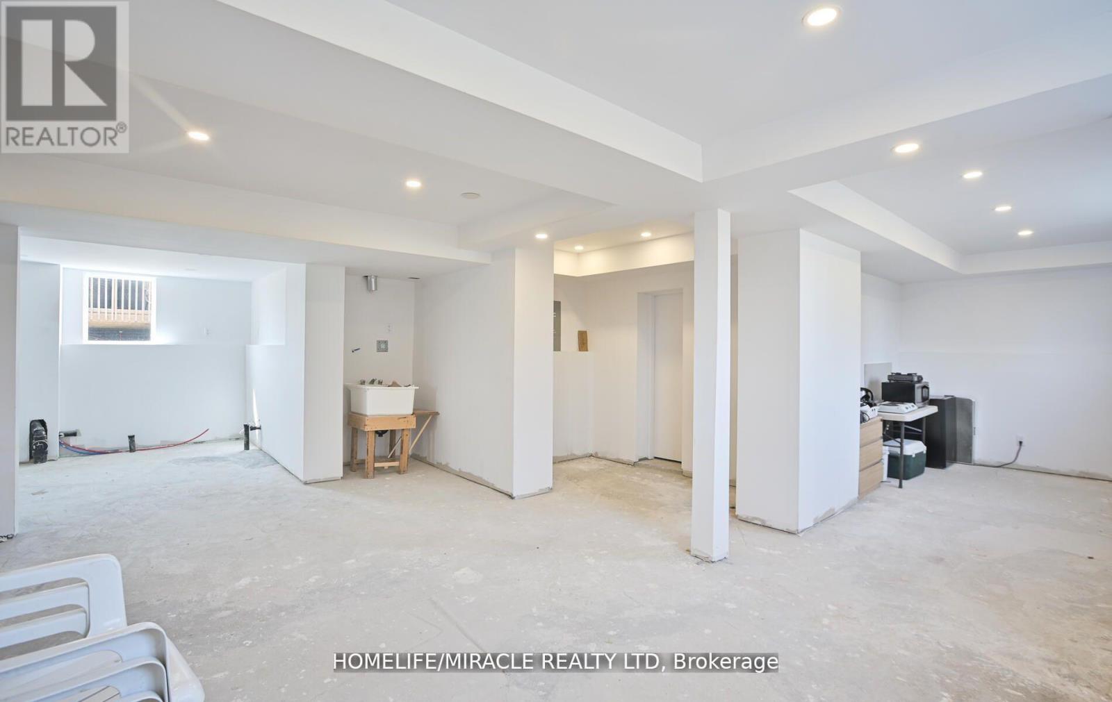 Photo 35 of 91 7497 County Road, Clearview ON