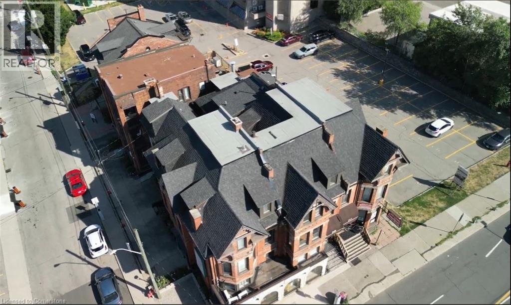 Photo 4 of 14 Forest Avenue Street S, Hamilton ON
