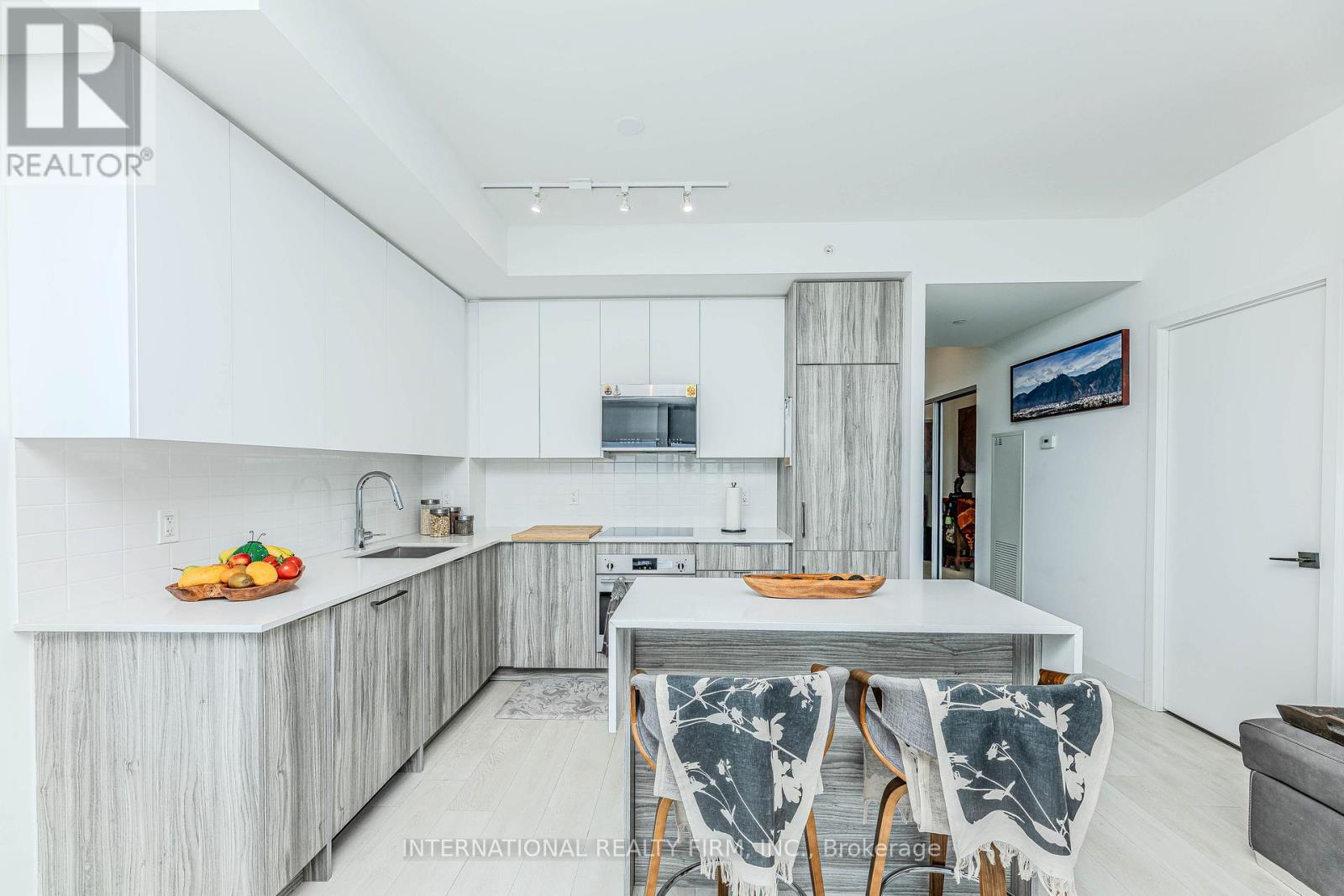 Photo 19 of 1307 2481 Taunton Road, Oakville ON