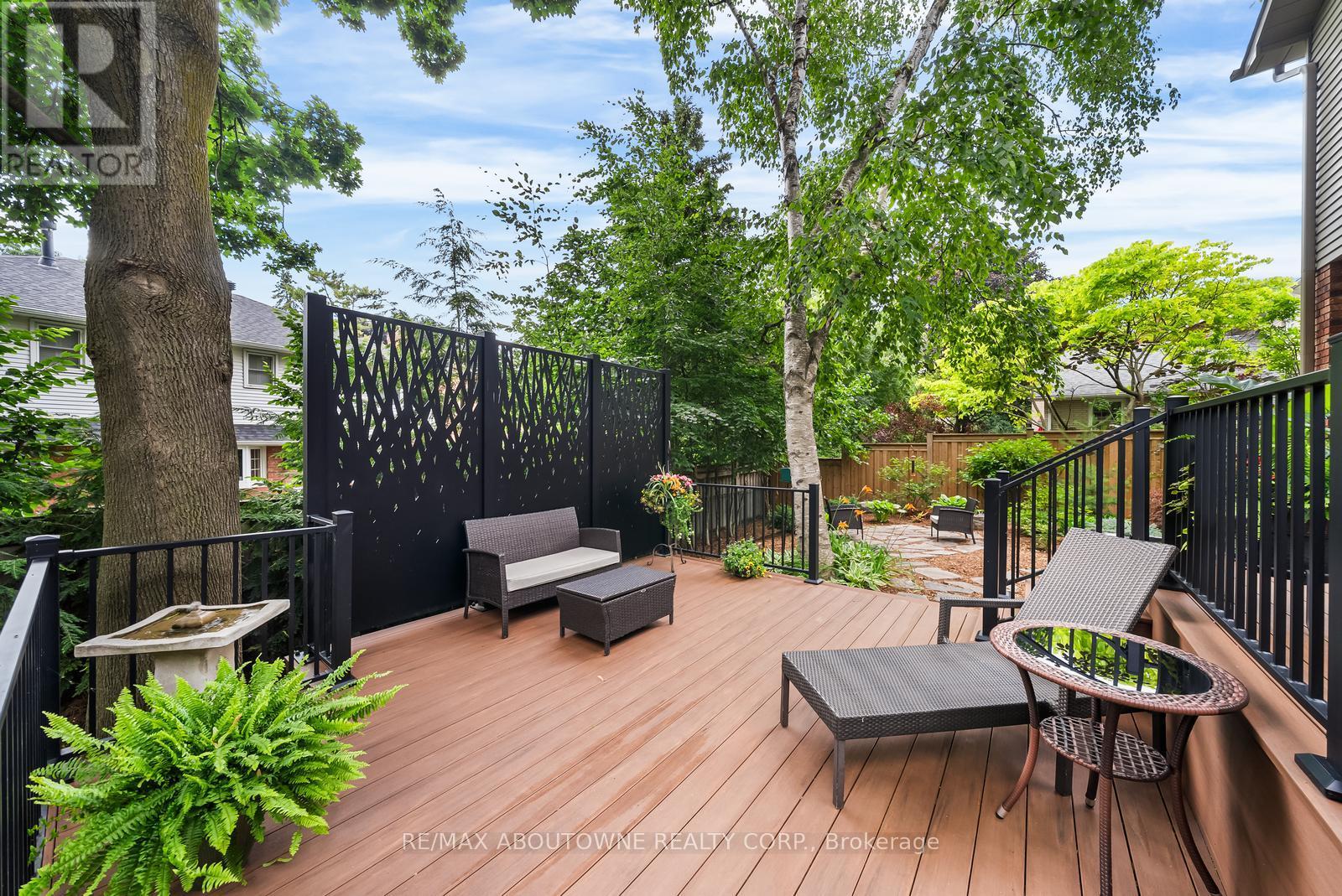 Photo 41 of 2262 Constance Drive, Oakville ON