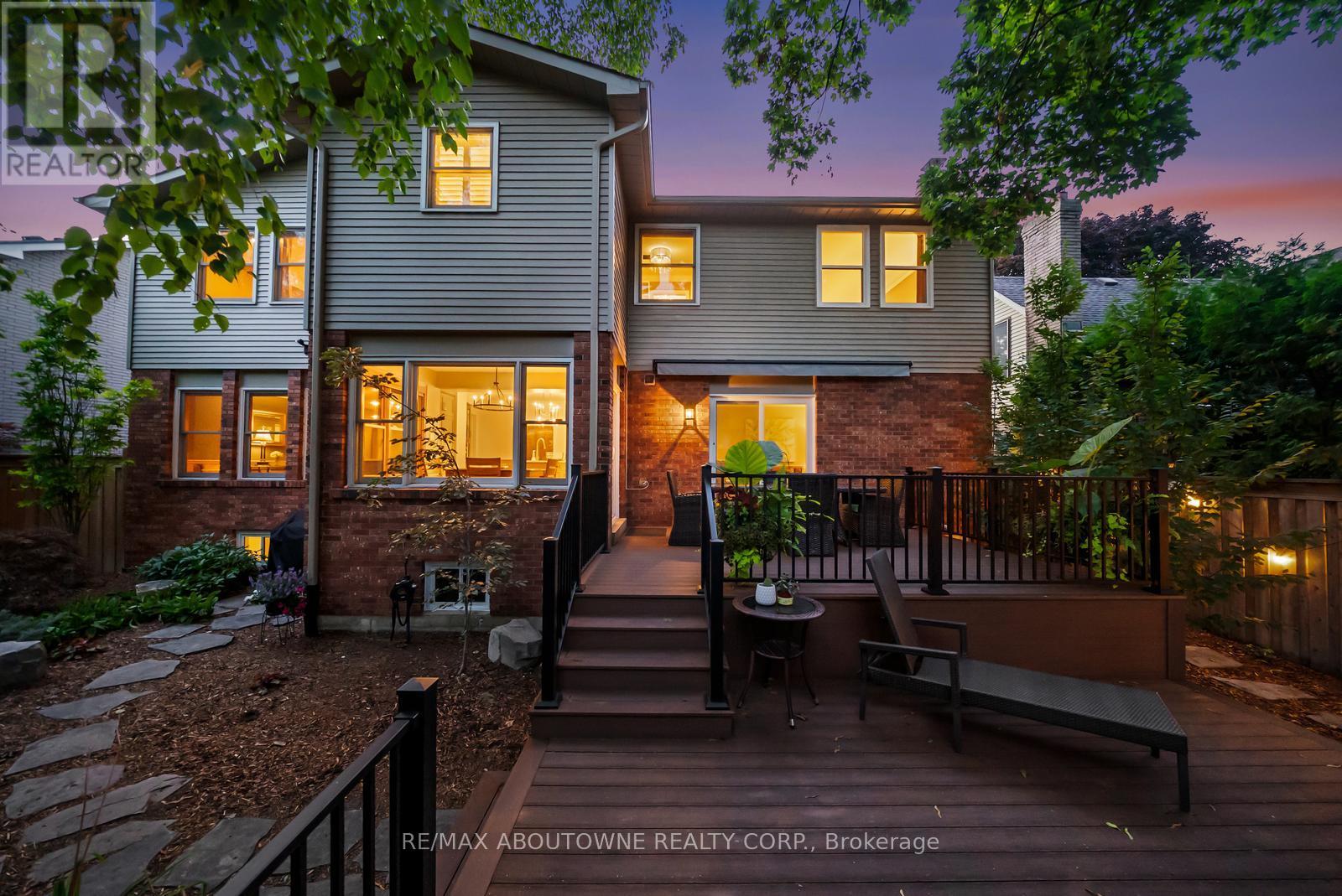 Photo 45 of 2262 Constance Drive, Oakville ON