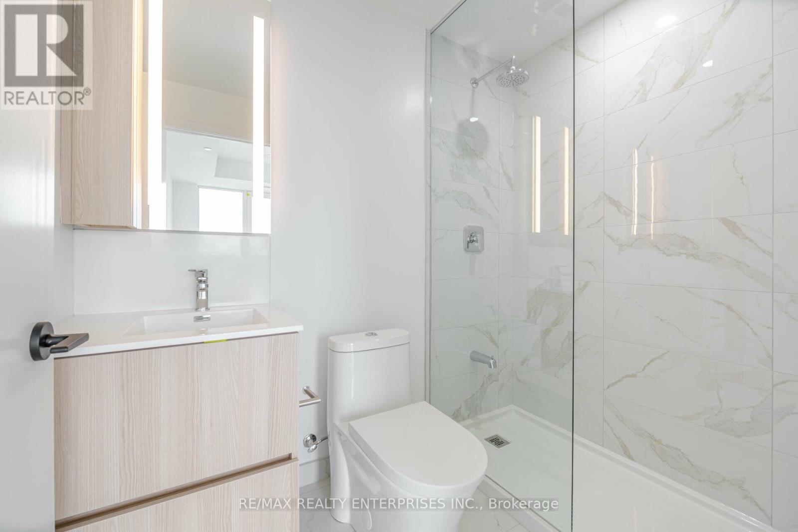 Photo 25 of 613 220 Missinnihe Way, Mississauga ON