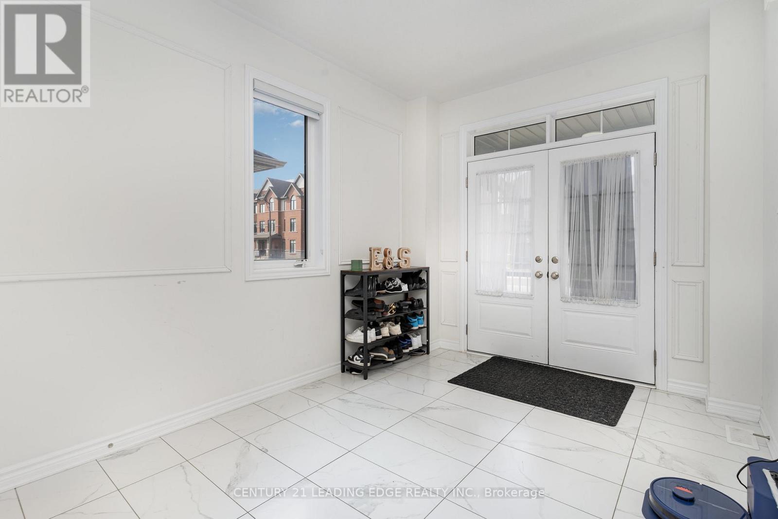 35 PETCH AVENUE - 21