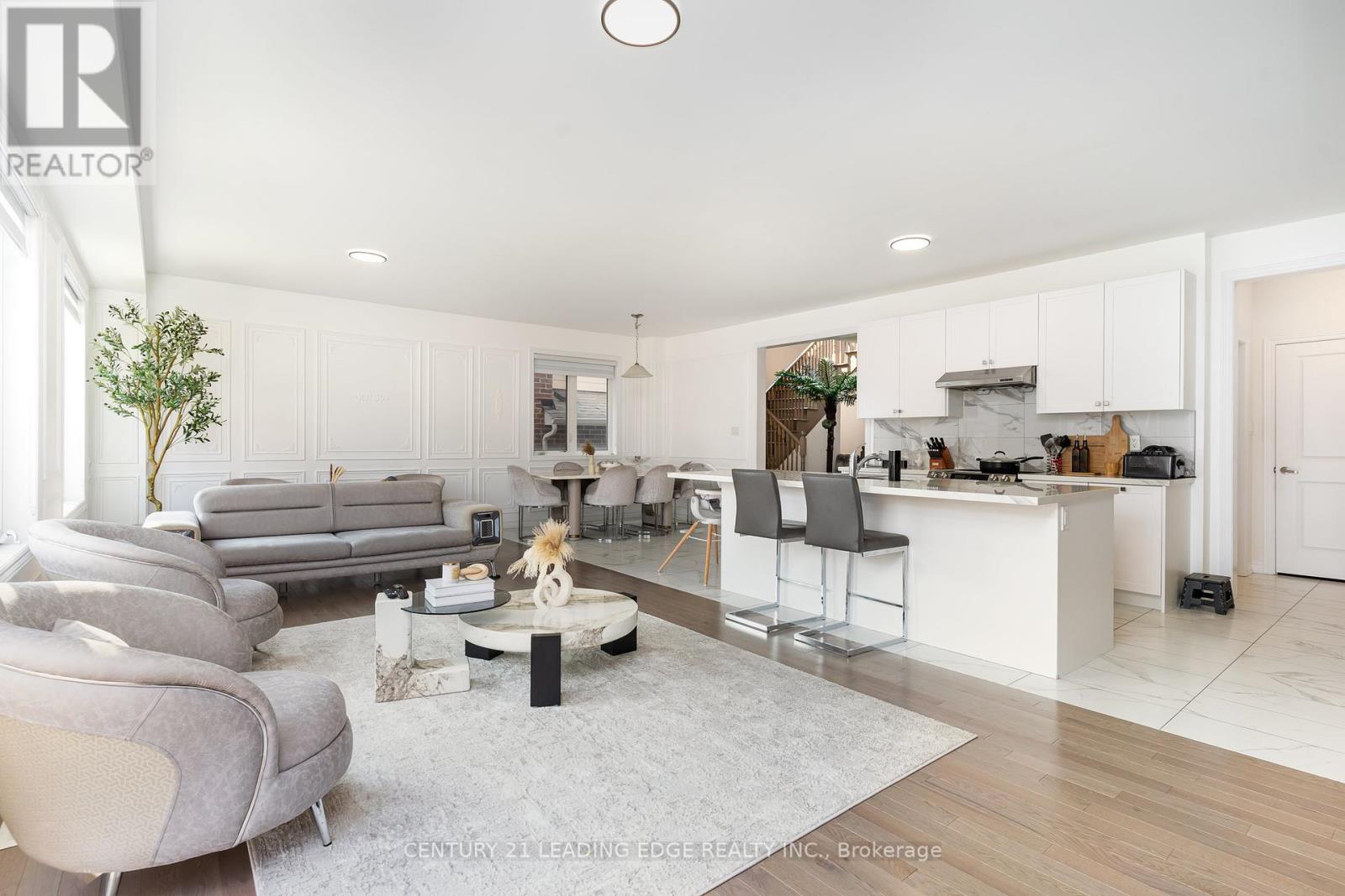 35 PETCH AVENUE - 3