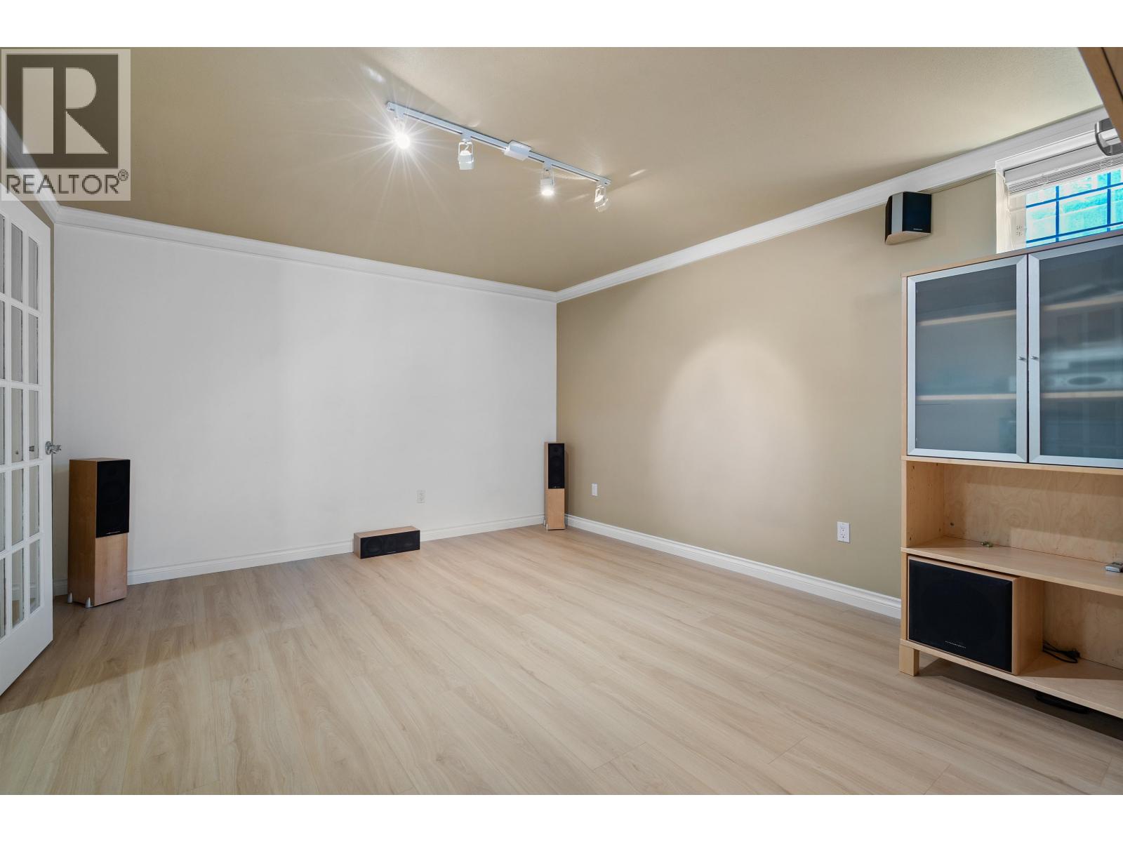 Photo 26 of 8419 Mcgregor Avenue, Burnaby BC