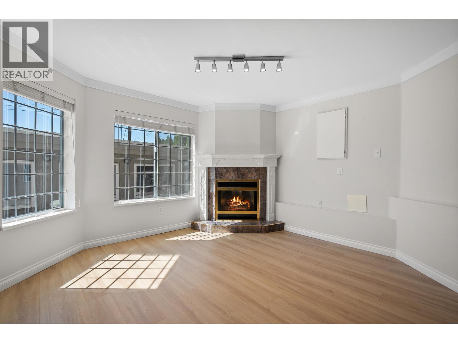 Photo 31 of 8419 Mcgregor Avenue, Burnaby BC