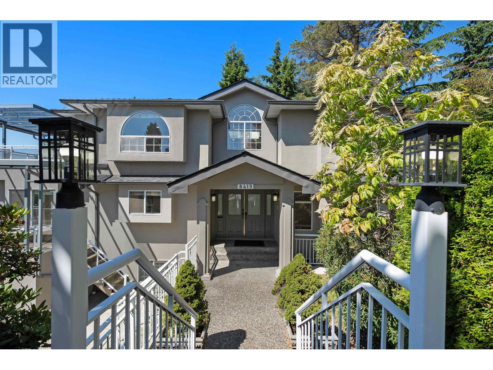 Photo 14 of 8419 Mcgregor Avenue, Burnaby BC