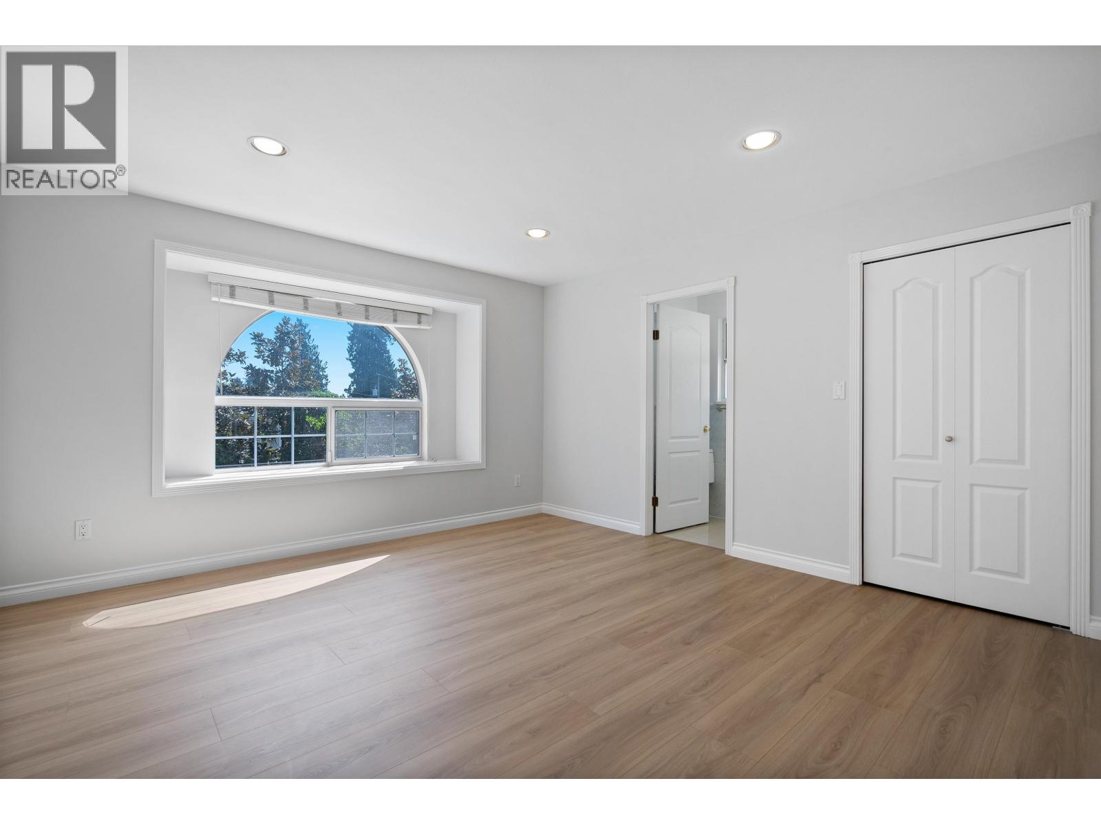 Photo 32 of 8419 Mcgregor Avenue, Burnaby BC