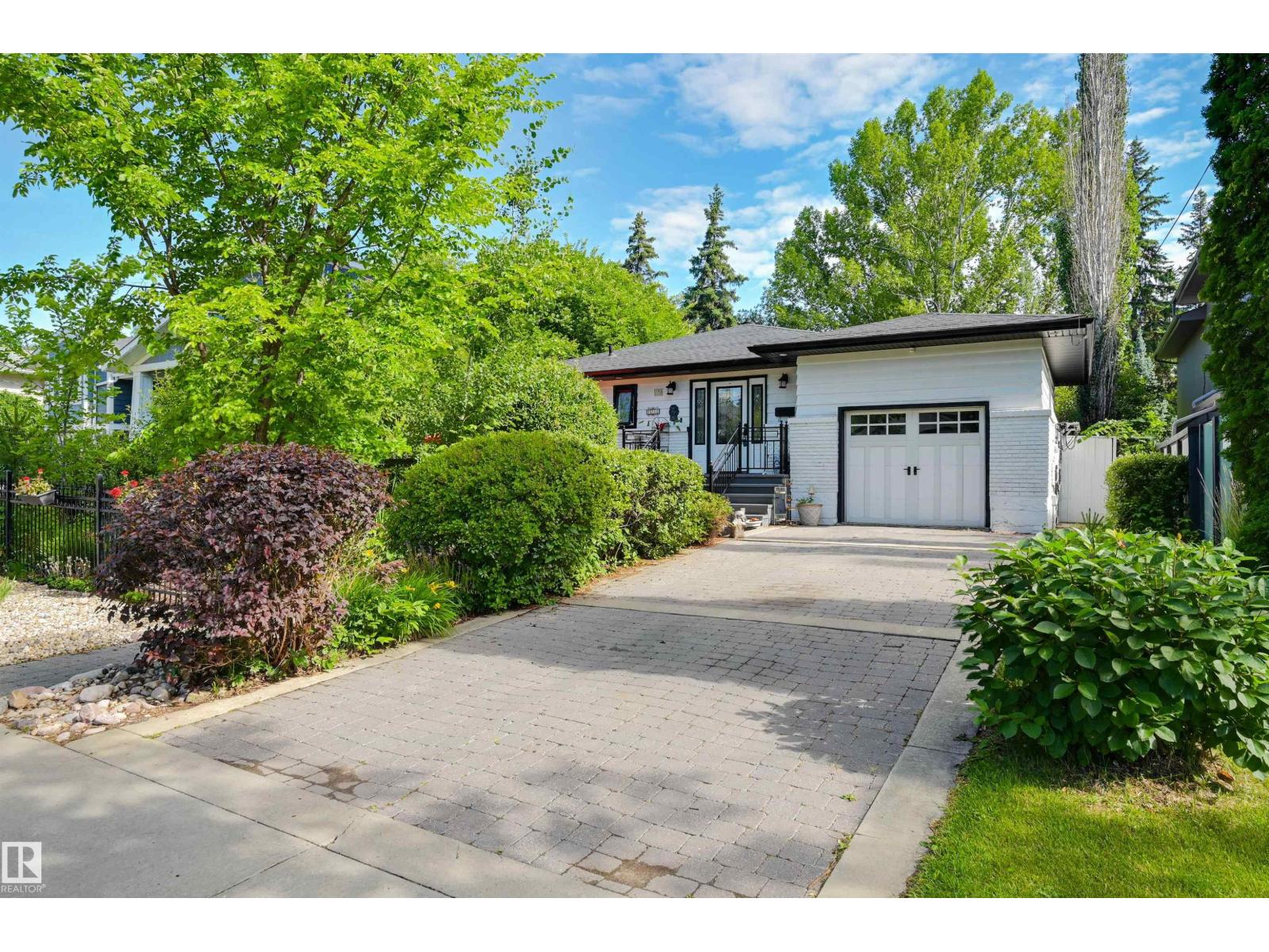 Photo 47 of 14712 Park Dr Nw, Edmonton AB