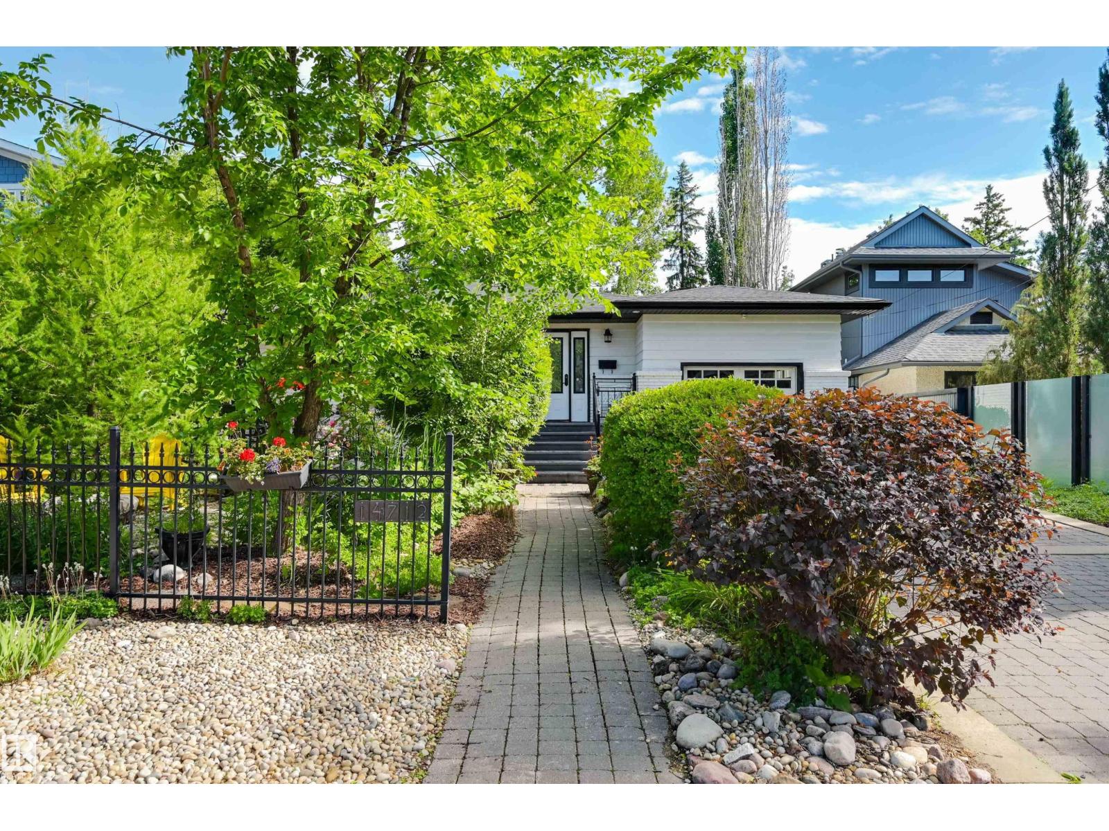 Photo 58 of 14712 Park Dr Nw, Edmonton AB