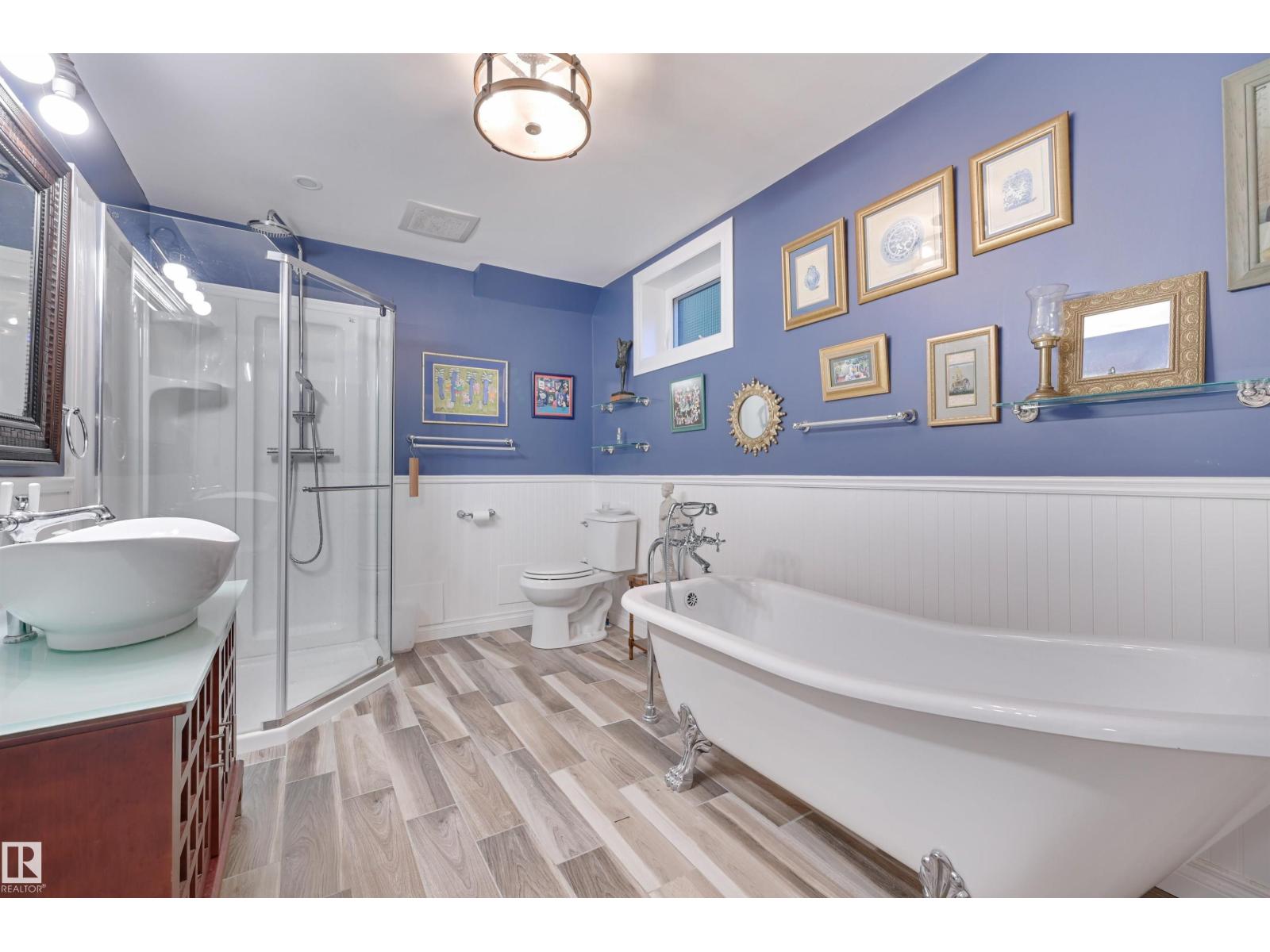 Photo 32 of 14712 Park Dr Nw, Edmonton AB