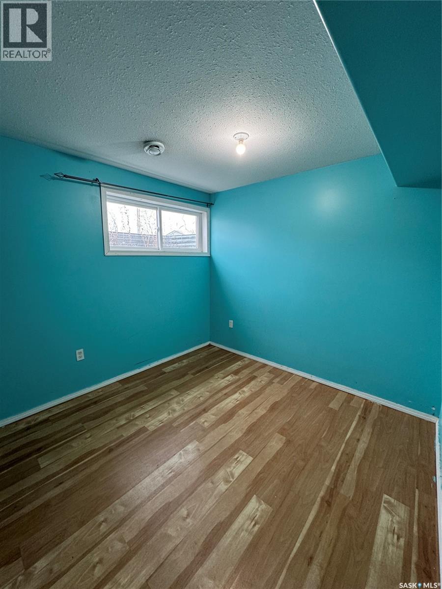 Photo 13 of 701 2nd Avenue E, Shellbrook SK