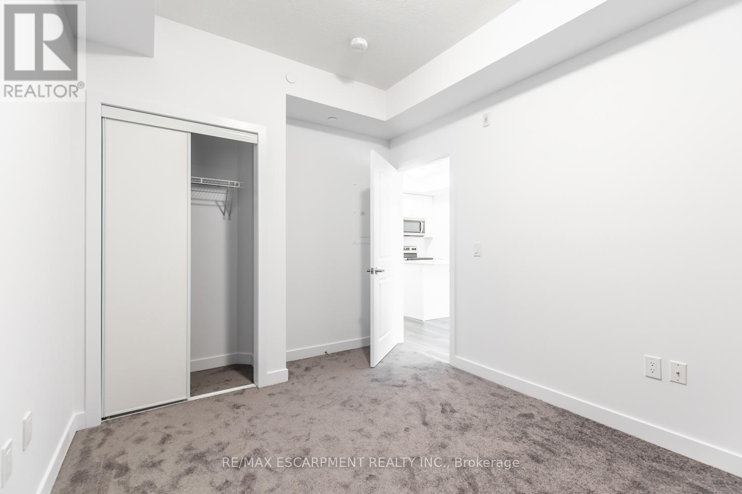 Photo 4 of 103 5055 Greenlane Road, Lincoln ON