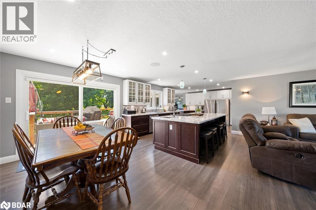 Photo 14 of 1277 Sunnidale Road, Springwater ON