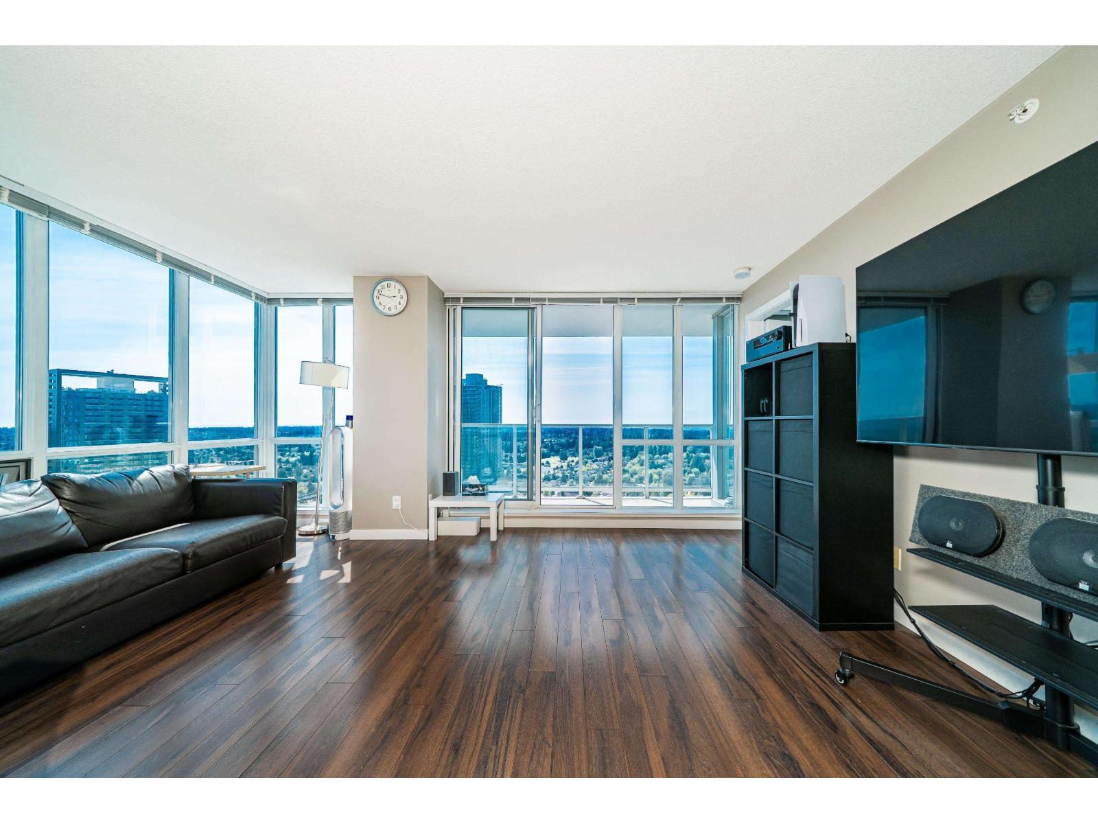 Photo 26 of 3607 9981 Whalley Boulevard, Surrey BC