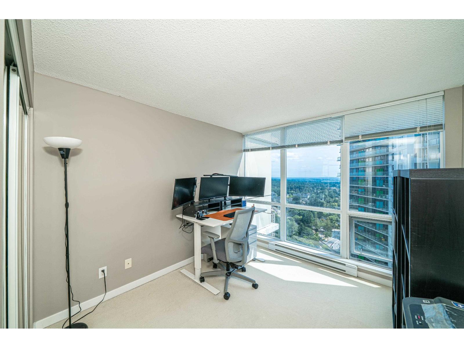 Photo 29 of 3607 9981 Whalley Boulevard, Surrey BC