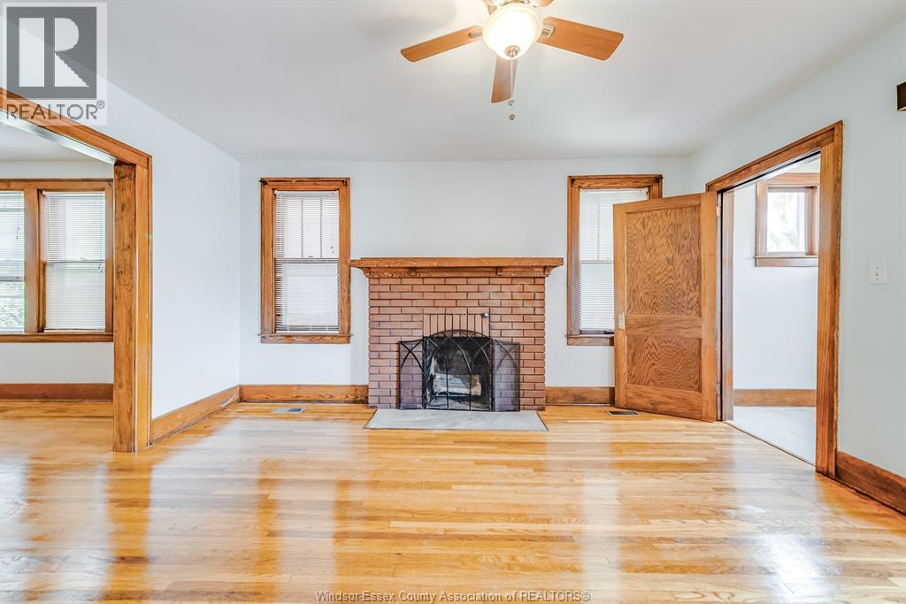 Photo 37 of 446 48 Newbury Street, Windsor ON