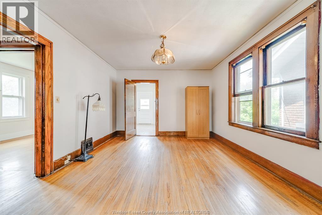 Photo 36 of 446 48 Newbury Street, Windsor ON