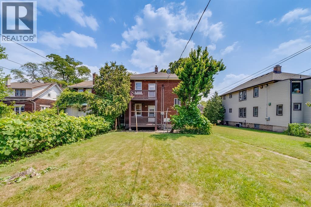 Photo 13 of 446 48 Newbury Street, Windsor ON
