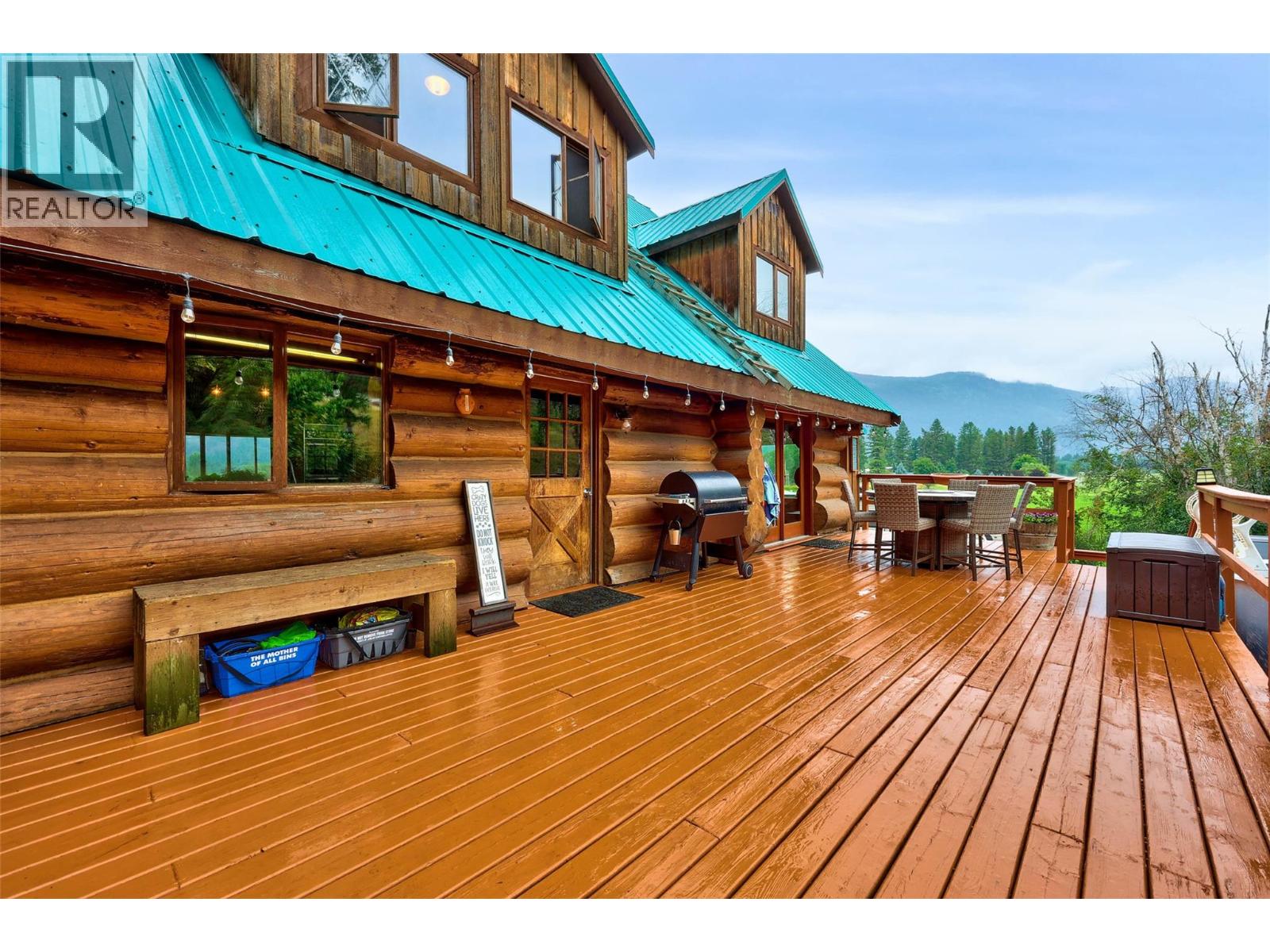 601 YELLOWHEAD HIGHWAY S - 6