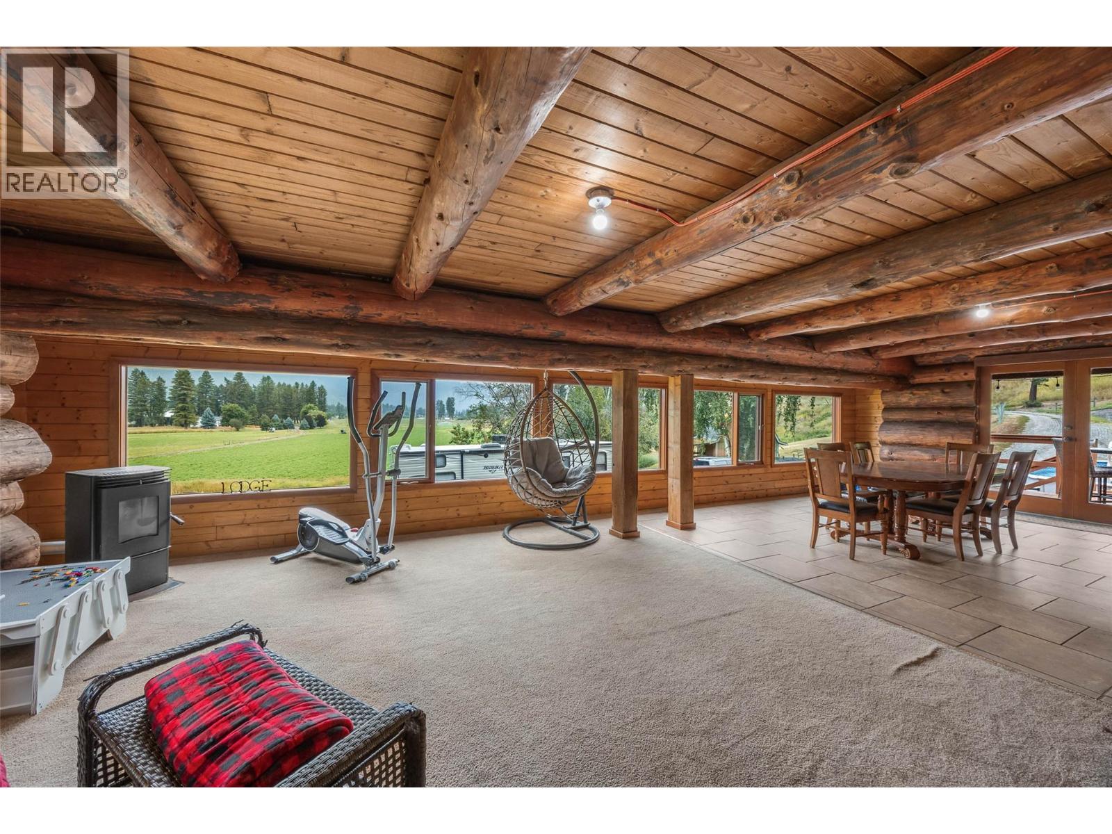 601 YELLOWHEAD HIGHWAY S - 16