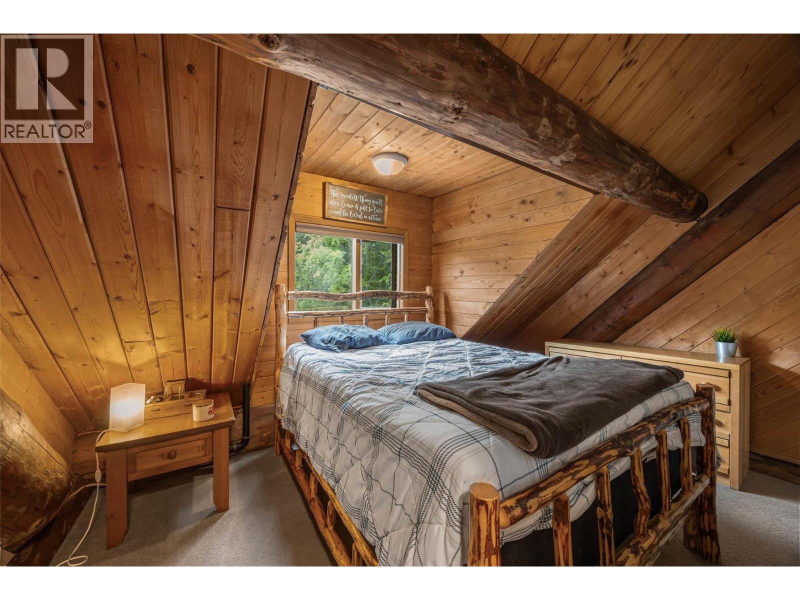 601 YELLOWHEAD HIGHWAY S - 25