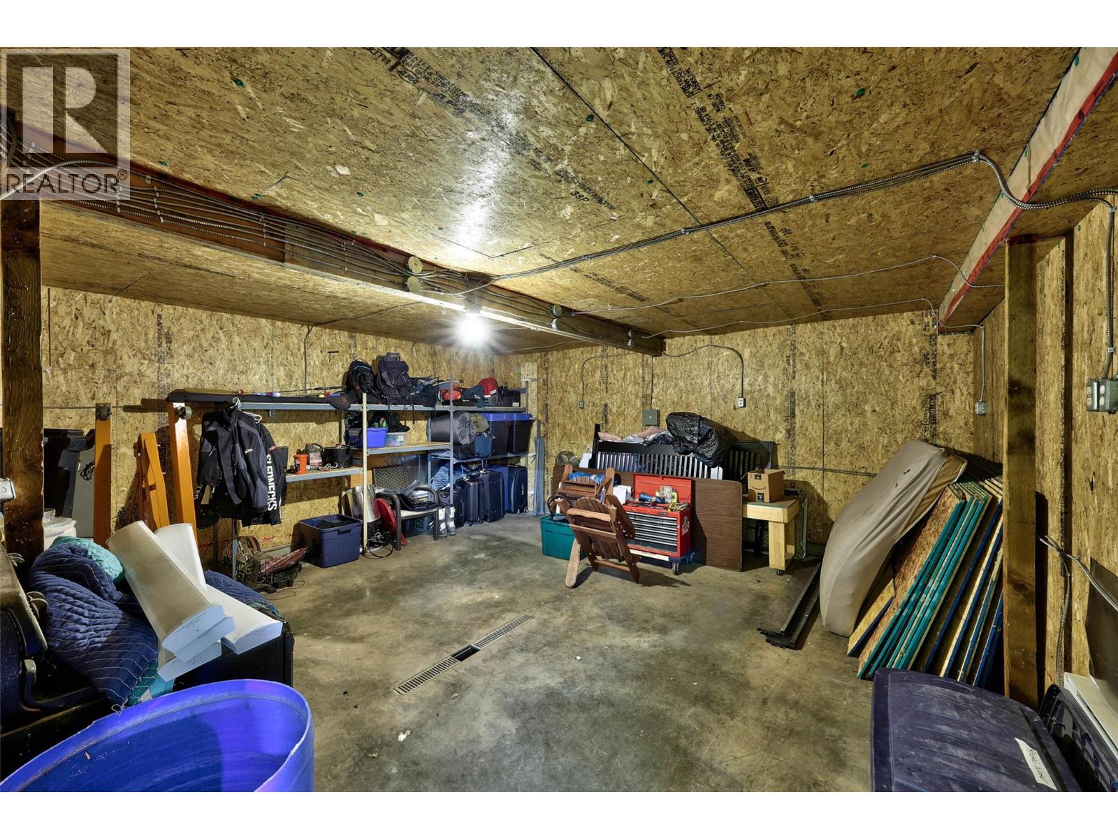 601 YELLOWHEAD HIGHWAY S - 50