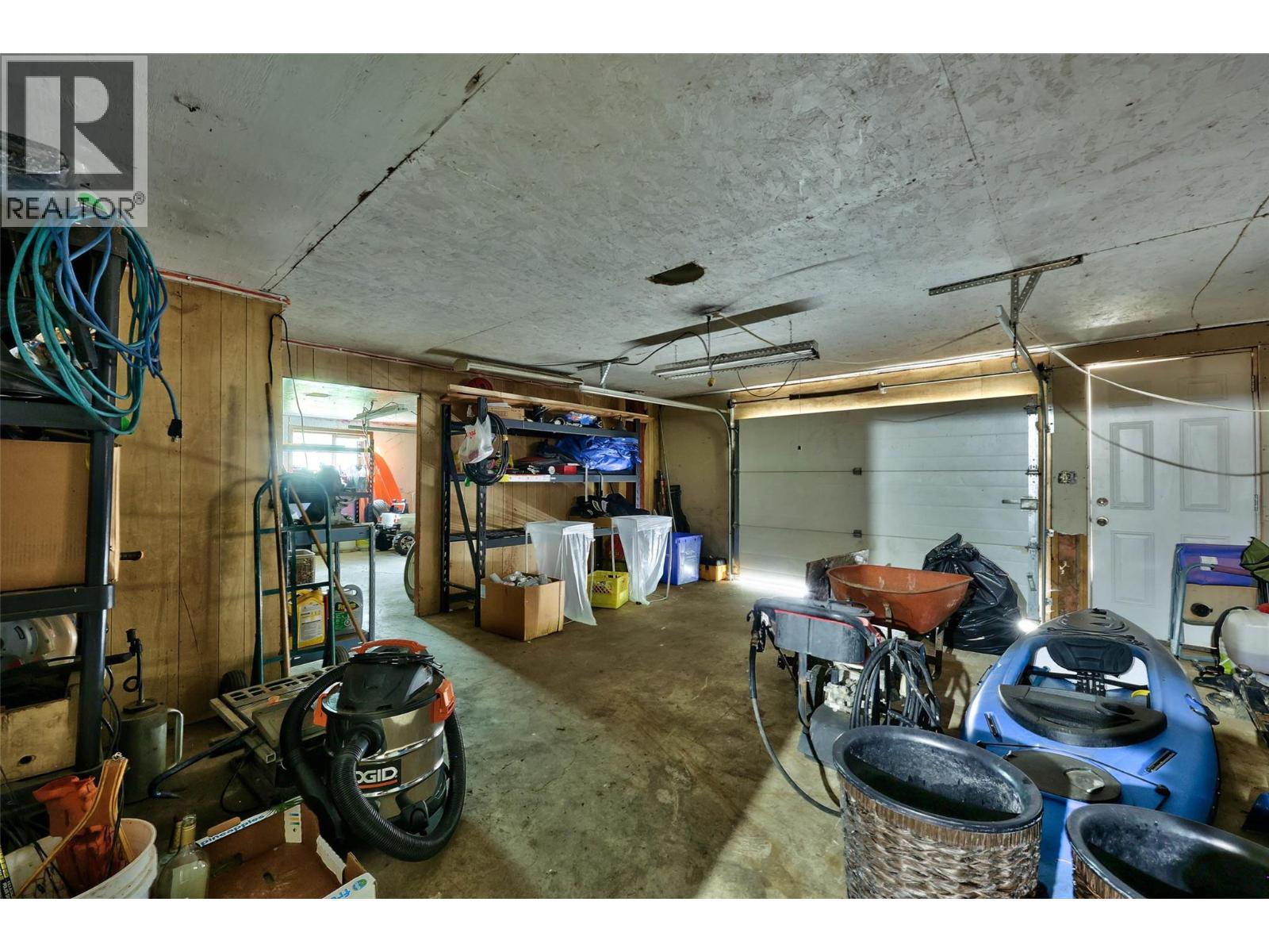 601 Yellowhead Highway S - 38