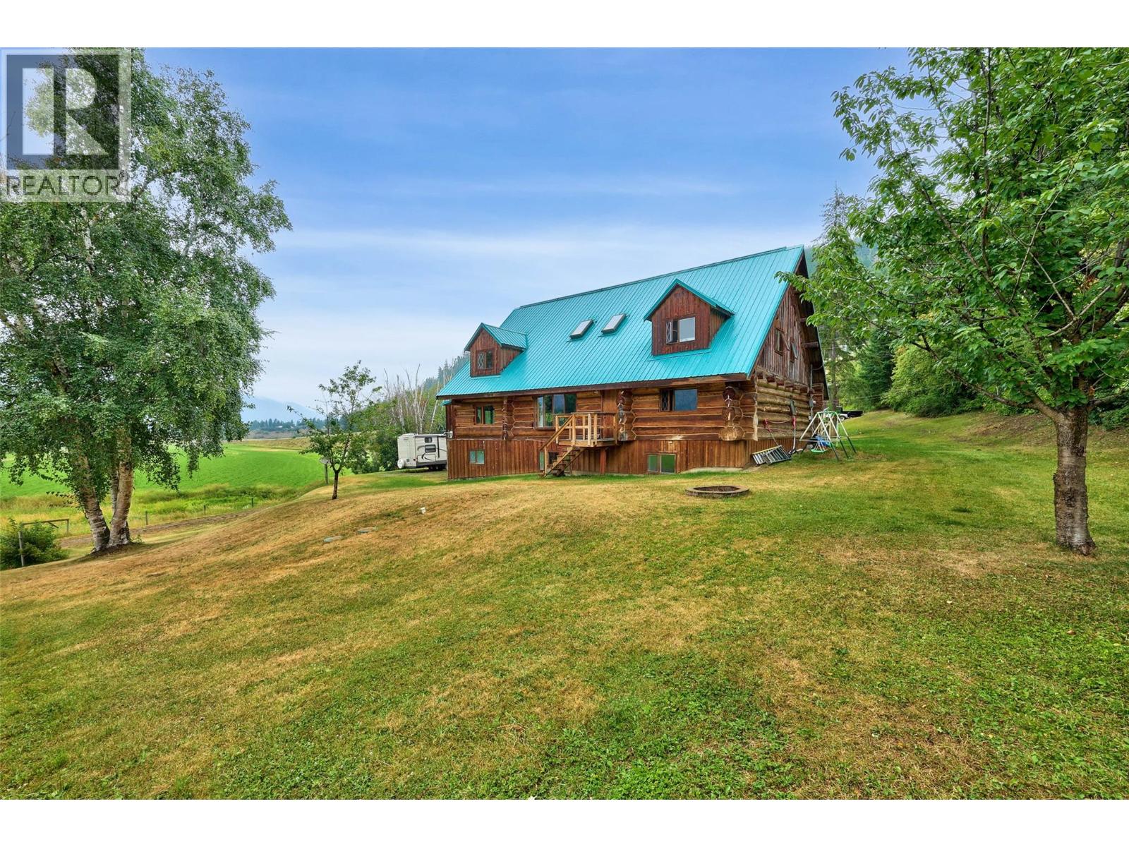 601 YELLOWHEAD HIGHWAY S - 39