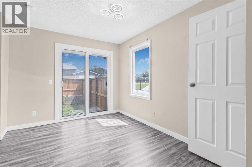 Single Family House for Sale in  Falshire Terrace NE Falconridge Calgary 