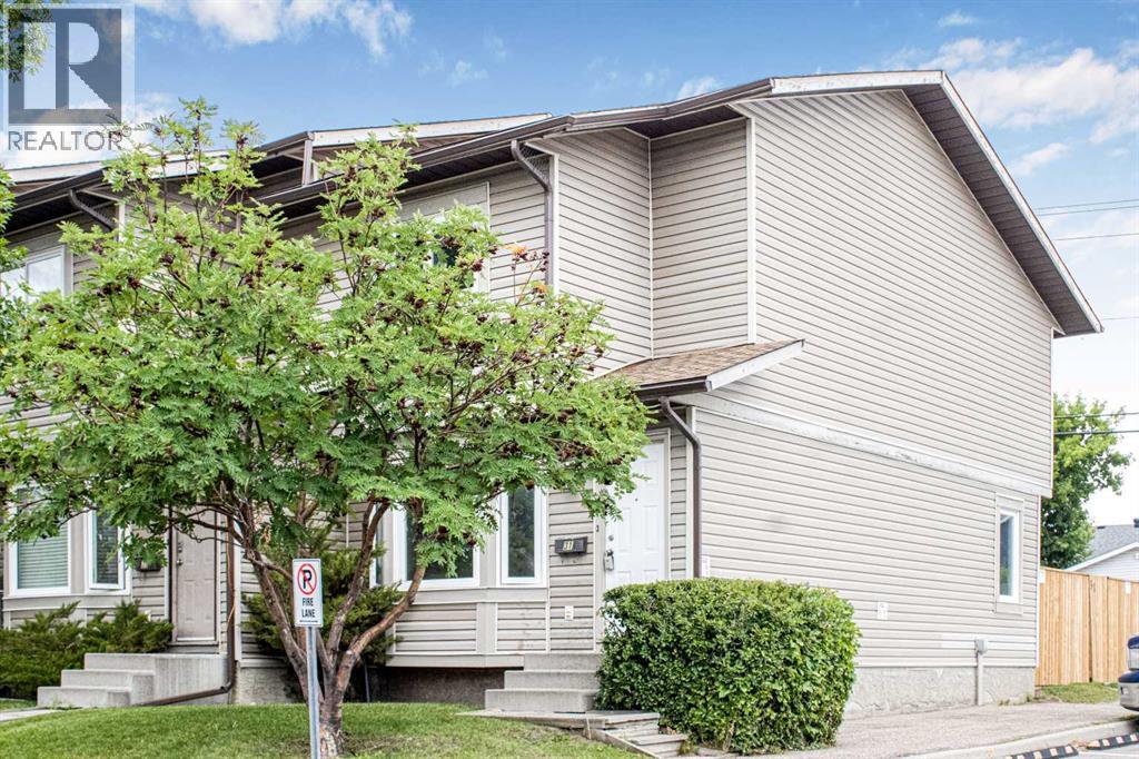 Single Family House for Sale in  Falshire Terrace NE Falconridge Calgary 
