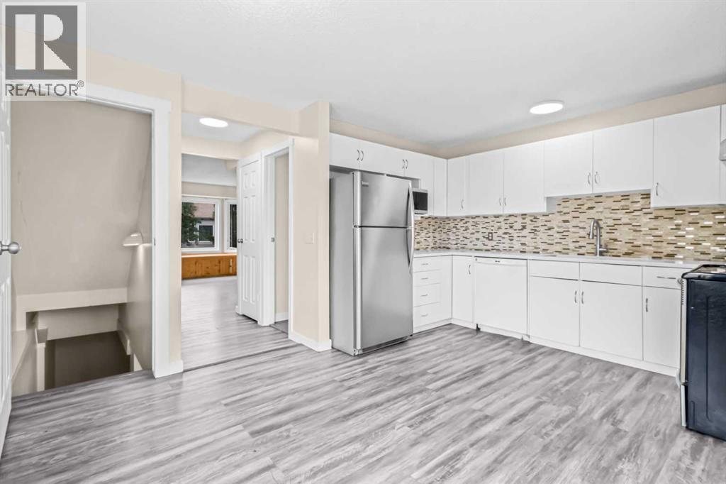 Single Family House for Sale in  Falshire Terrace NE Falconridge Calgary 