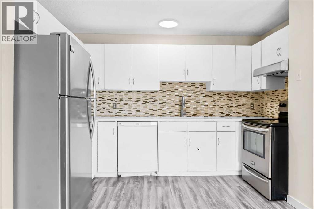 Single Family House for Sale in  Falshire Terrace NE Falconridge Calgary 