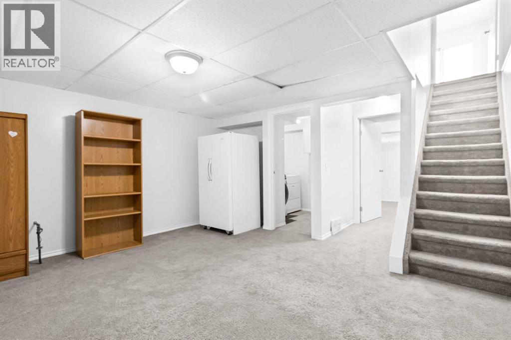 Single Family House for Sale in  Falshire Terrace NE Falconridge Calgary 