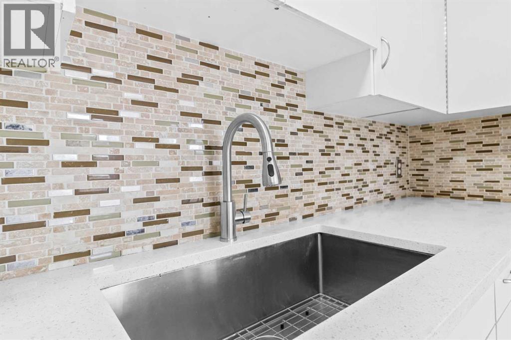Single Family House for Sale in  Falshire Terrace NE Falconridge Calgary 