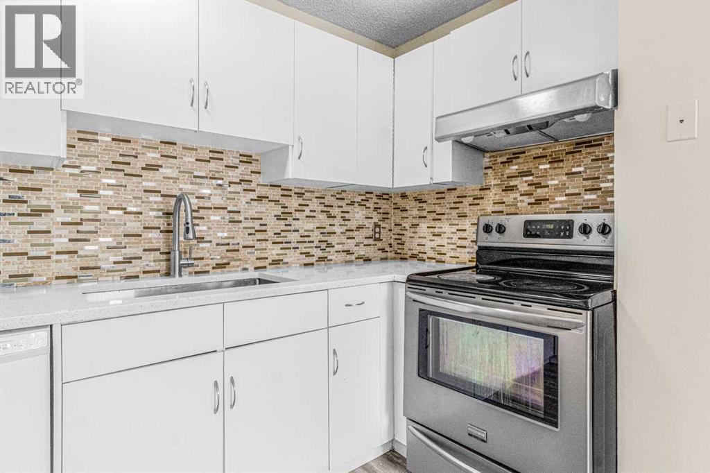 Single Family House for Sale in  Falshire Terrace NE Falconridge Calgary 